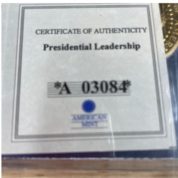 Ronald Reagan Presidential Leadership Proof Coin American Mint with COA - Picture 3 of 4